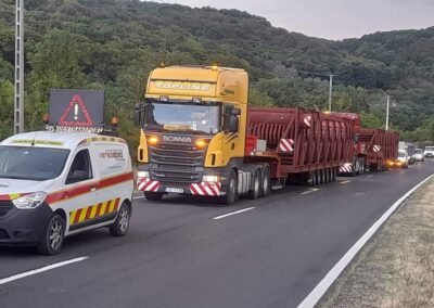 Logistică marfă supradimensionată în Ungaria gestionată de echipa Veressped.